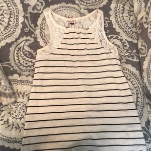 💅🏻Girls striped tank💅🏻